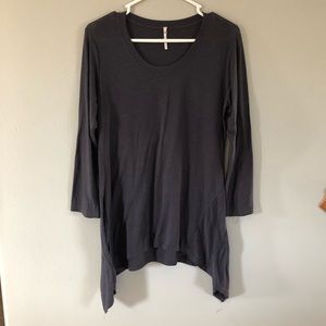 Women’s Gray Top